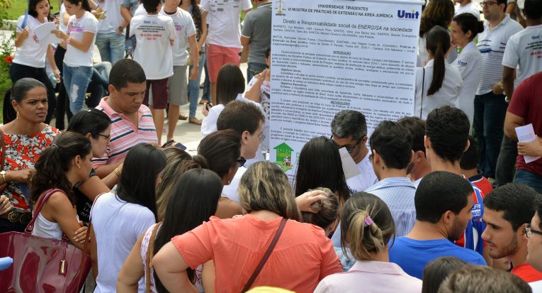 Comunidade recebe orientações