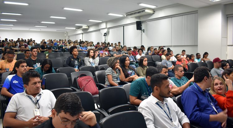 O público que prestigia o evento