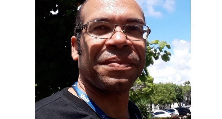 Professor da Unit, José Walter Filho