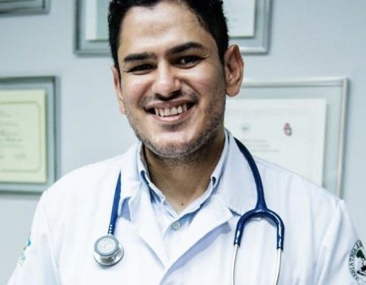 Jerocílio Júnior- Médico geriatra e paliativista, professor do curso de medicina da Universidade Tiradentes 