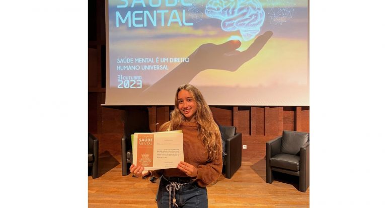 Nathalie Guimarães de Melo, egressa de Psicologia da Universidade Tiradentes 