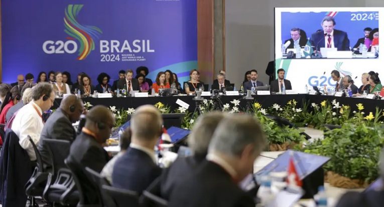 Aspecto de uma das reuniões realizadas com representantes dos integrantes do G20, liderado pelo Brasil ao longo deste ano: questões sociais na mesa (Marcelo Camargo/ Agência Brasil)
