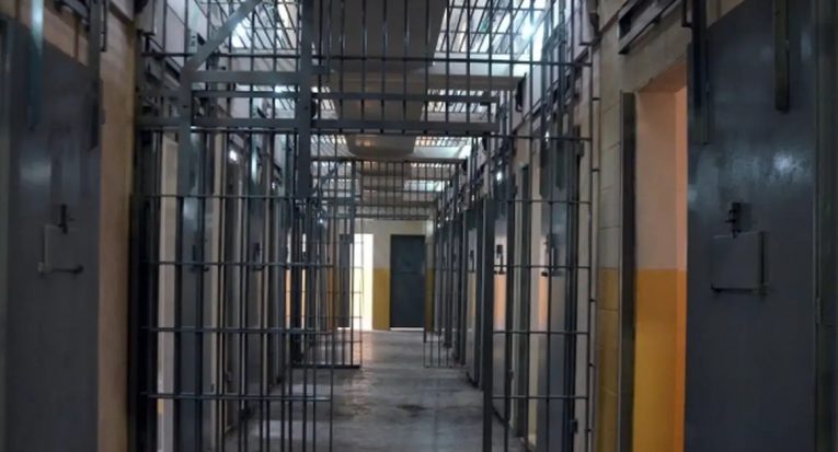 Um dos artigos da Lei de Execuções Penais trata da organização do sistema penitenciário brasileiro, bem como dos regimes de cumprimento de sentenças condenatórias (Jaqueline Noceti/Secom-SC via Agência Brasil)
