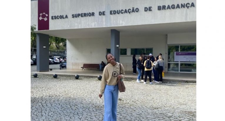 Manuela Marques Mendes- Estudante de Farmácia da Universidade Tiradentes (Acervo pessoal)