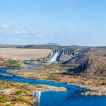 Estudante de Engenharia Elétrica usa dados para medir a pegada hídrica do milho