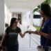 Músicas, doces e descontração na acolhida aos alunos de Medicina