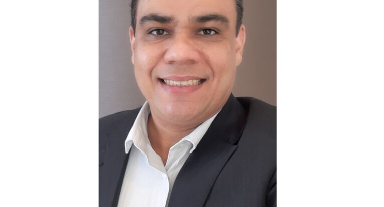 Lúcio Marques- Egresso de Educação Física da Unit e professor na UEMG