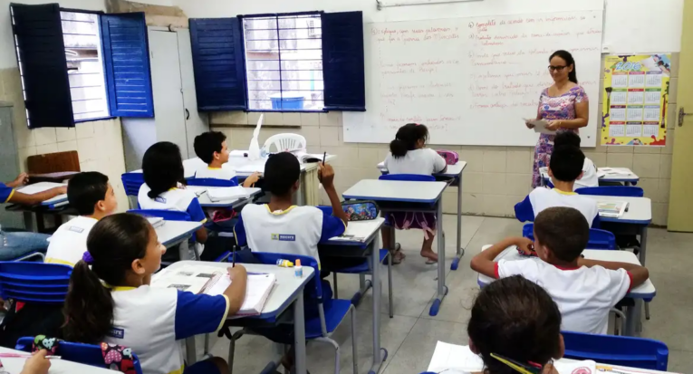 Vigente desde 2003, a lei do ensino obrigatório da disciplina de História e Cultura Afro-Brasileira ainda não é totalmente cumprida nas escolas brasileiras (Sumaia Vilela/Agência Brasil)