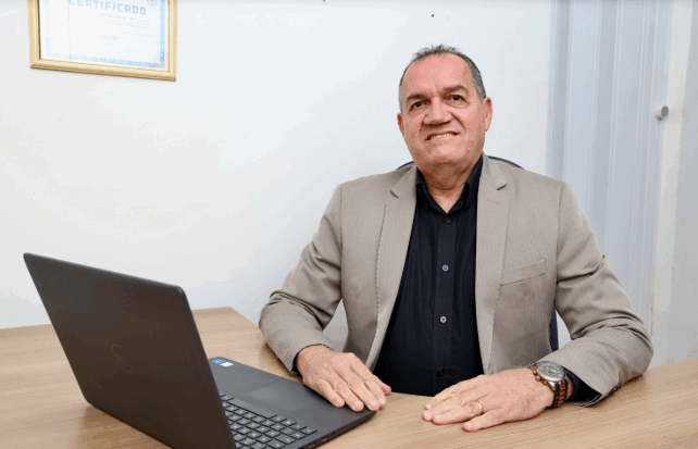 Josenito Oliveira- Economista e professor da Unit