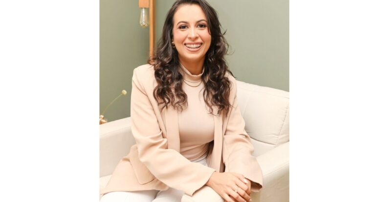 Ana Karolina Silveira-Psicóloga e professora de Psicologia da Universidade Tiradentes 