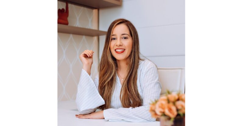 Claudia Mara de Oliveira Bezerra- Psicóloga e professora de Psicologia 