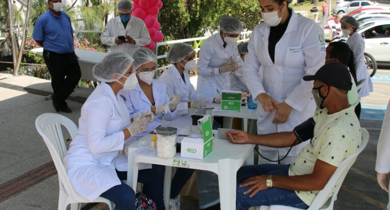 Vários fatores têm contribuído para o aumento dos casos de hipertensão e diabetes entre os brasileiros, que passaram a monitorar mais as suas condições de saúde (Foto: Valter Sobrinho/Acervo SES)