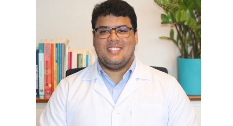 Thiago Abner dos Santos Sousa,-Fisioterapeuta Especialista em Traumato-Ortopédico e professor do curso de Fisioterapia da Universidade Tiradentes (Unit)