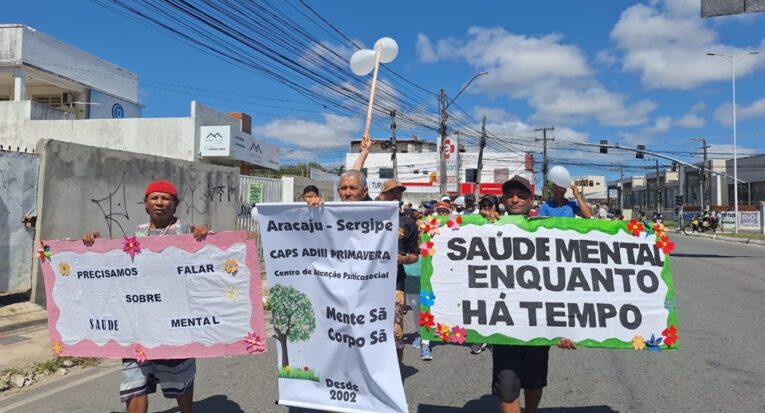 Pessoas atendidas por Centros de Assistência Psicossocial (Caps) participam de ação educativa: acolhimento desses pacientes prioriza cuidado em liberdade e convivência social (Foto: Acervo SMS/PMA)