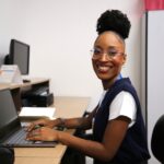 Estudante de Jornalismo encontra na comunicação um caminho para representar histórias e inspirar pessoas